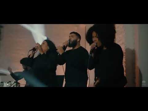 Thumbnail for Sei que nunca me abandonou…