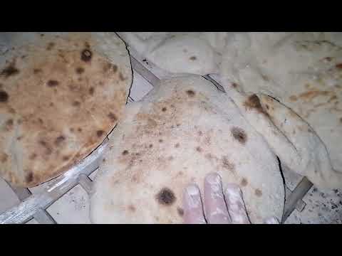 حكمه وقالتها ستي زمان المايه في الكوز والعجين مخبوز????العيش البيتي له ناسه واحنااساسه فضلا وليس أمراً