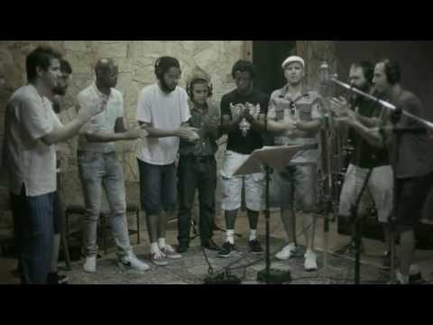Emicida - O Glorioso Retorno de Quem Nunca Esteve Aqui (disco e doc.)