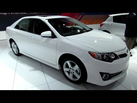 Thumbnail for 2013 Toyota Camry SE - Exterior and Interior Walkaround - 2013 Detroit Auto Show
