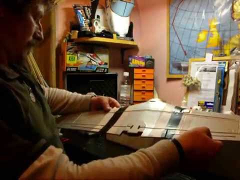 Unboxing the 750 mm P51D Mustang from Volantex