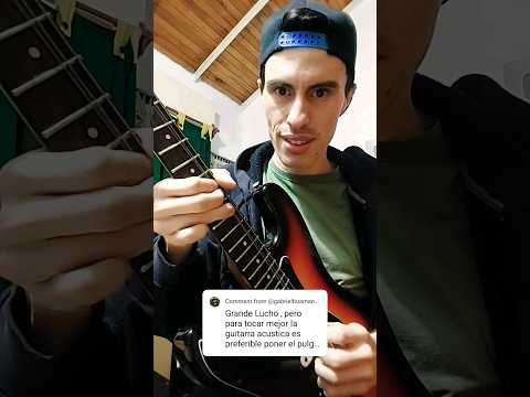 ¿Que es mejor tocar la guitarra con ganchito o pulgar al medio ?