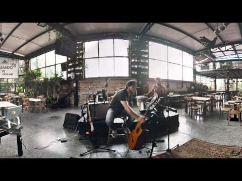 Cuando te vi JORGE URIBE  360º (Mueve tu celular o pantalla para ver cada detalle)