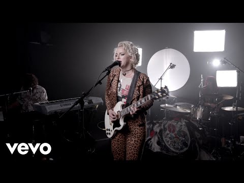 Samantha Fish - Crowd Control (Live)