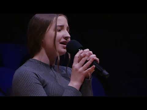 Бог так любит всех нас - Песня - Aimee Svistun