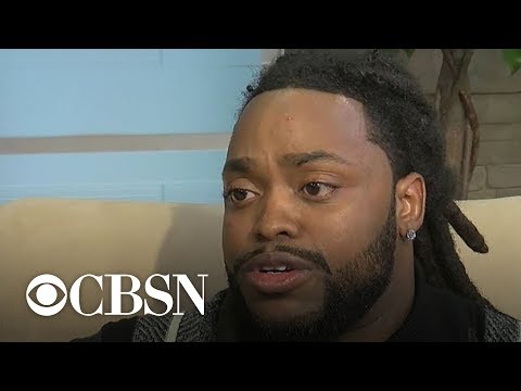 Thumbnail for Police called on man trying to cash paycheck