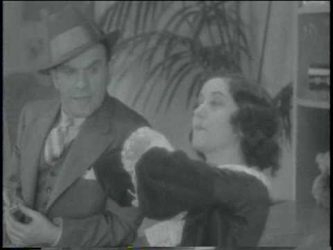Burns and Allen in 100% Service (1931)