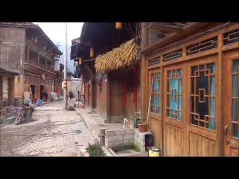 Shiqiao: Small Miao Village in Guizhou, China  石橋村: 貴州省のミャオ族村