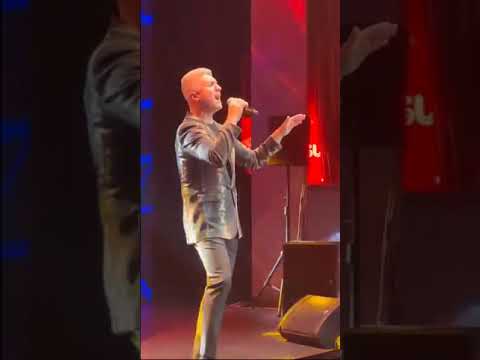 Özcan Deniz Gönül dağı konseri (Cahide palazzo )