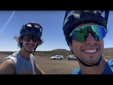 Thumbnail for Trip de fin de saison à La Réunion ! Episode 1 (sur 4)