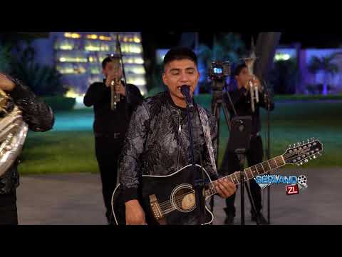 Los Minis De Caborca - M3ñit0 Av3nd4ño (En Vivo 2019)