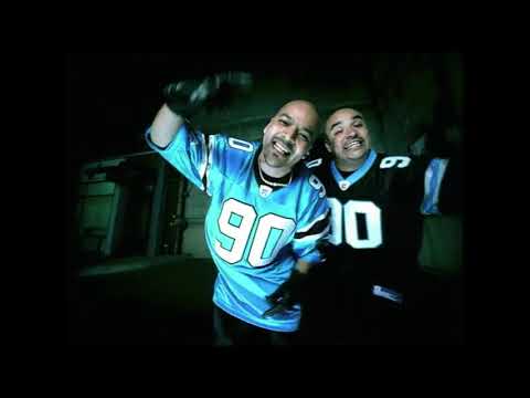 Thumbnail for AKWID - Sentir La Vida (Video Oficial)