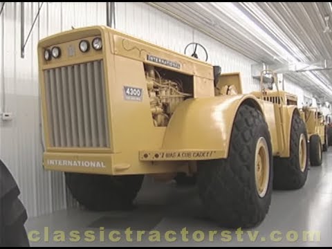 IH 4300 - The First Four Wheel Drive Tractor Built By International Harvester