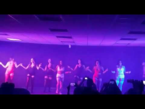 Thumbnail for Clássicos de filmes - Mouling Rouge