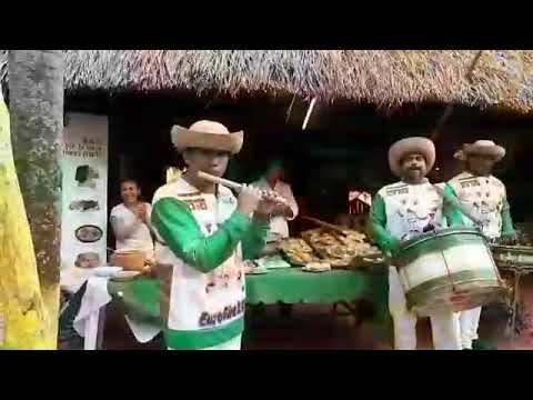 Thumbnail for Tamborita de Calucha Mix Oriental