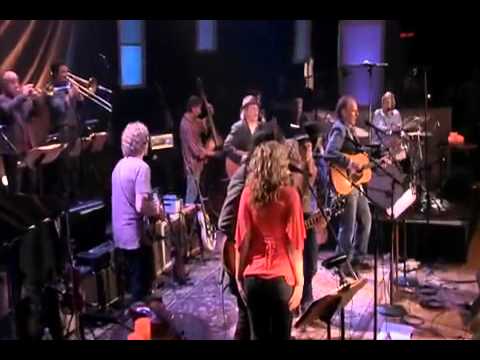 Thumbnail for John Hiatt joins Levon Helms