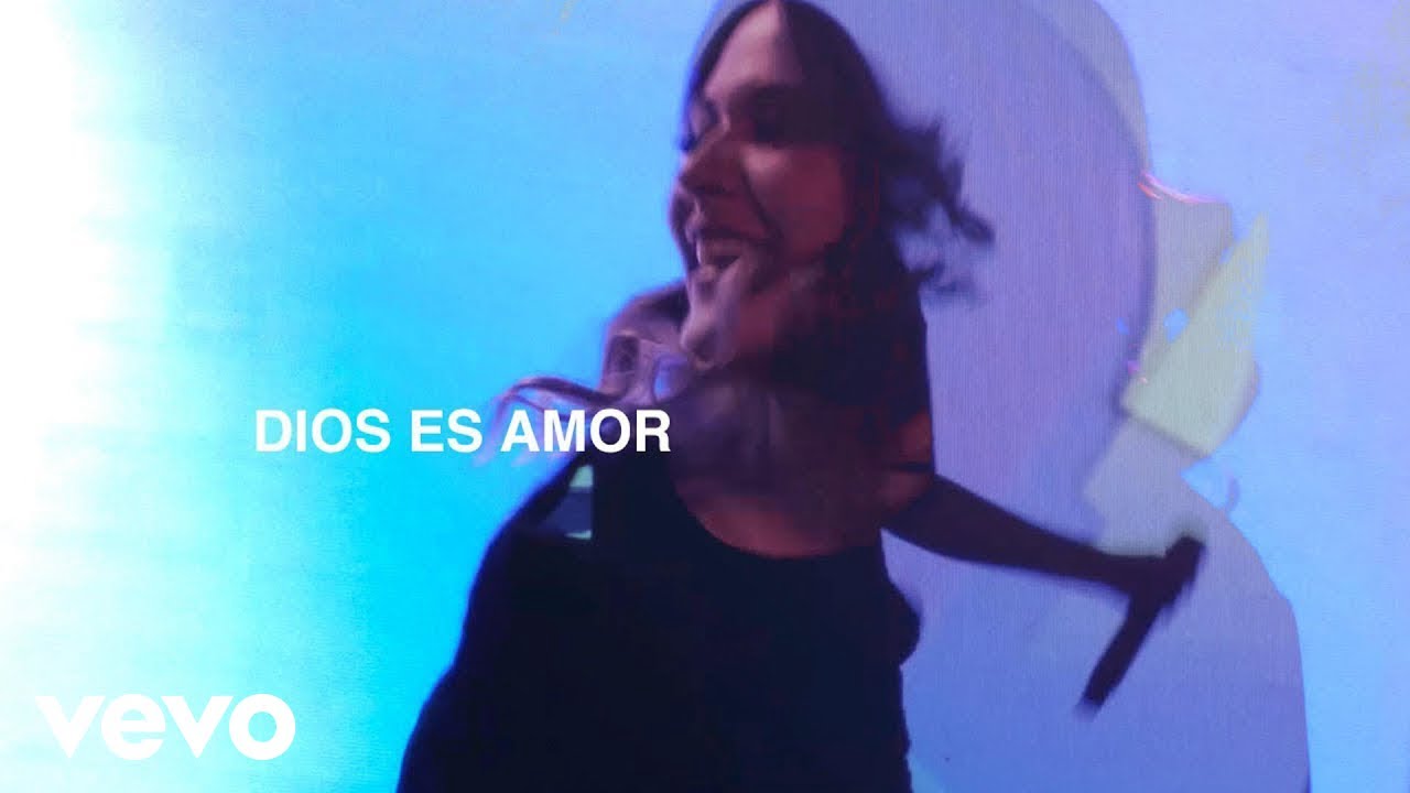 Thumbnail for Un corazón - Dios es amor - Un Corazón EN VIVO (Videoclip oficial) HD