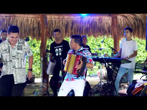 EL ACOSO - Wilman Fiayo & Anuar Garcia