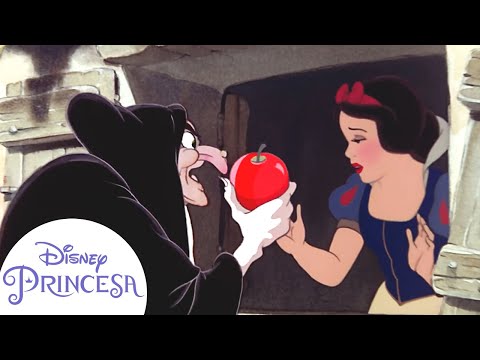 Thumbnail for Princesas conociendo villanos por primera vez | Disney Princesa
