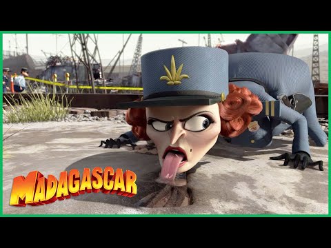 Thumbnail for DreamWorks Madagascar em Português | A Capitã Dubois Vai à Caça | Madagascar 3: Os Procurados