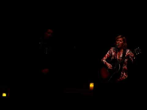 Rufus and Martha Wainwright - I Am A Diamond