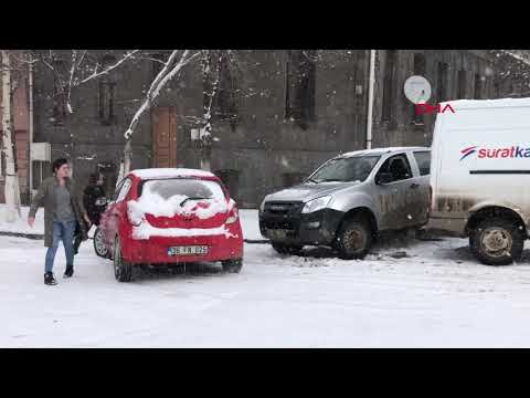 Kars’ta buz kazaları kameraya böyle yansıdı