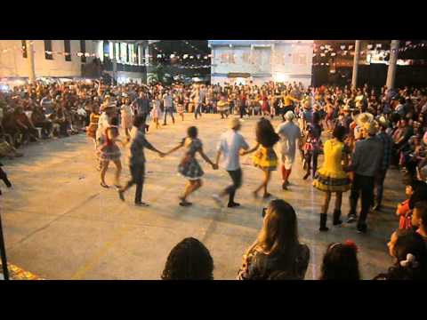 Thumbnail for Quadrilha originalmente caipira do Missão Jovem animada por Rodrigo Moutinho