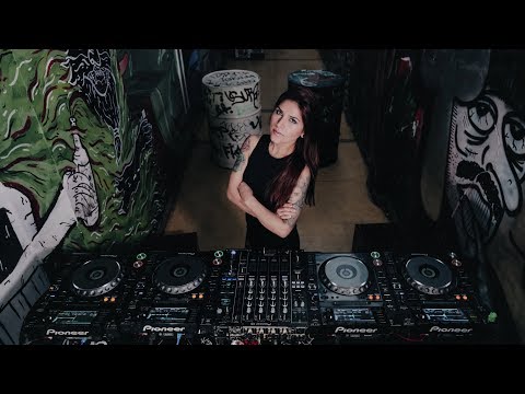 Thumbnail for Rozz - Hip hop, trap and bass Dj set in live