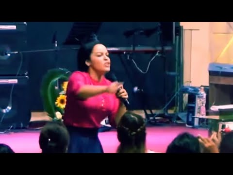 Thumbnail for Mujer descubre tu verdadero llamado-Yesenia Then