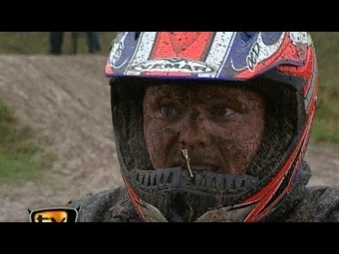 Thumbnail for Raab in Gefahr beim Motocross - TV total