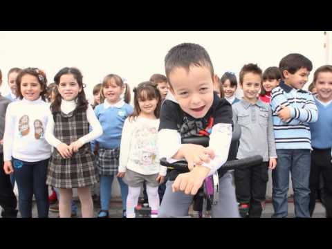 &apos;Super&apos; Antonio, un historia de integración escolar