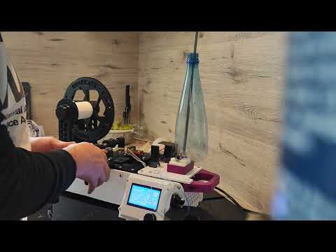 Comment je recycle des bouteilles plastiques et de l&apos;outillage ♻️#3dprinting #upcycling #recycling