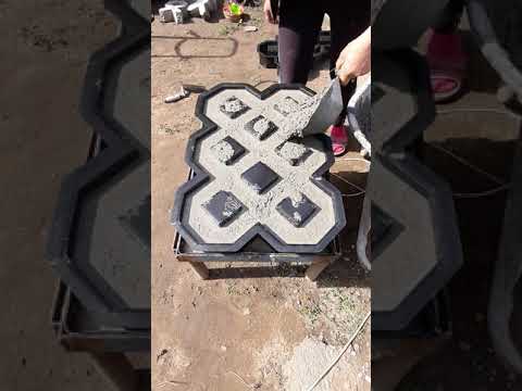 Thumbnail for Pavaje grila ; pavele verzi