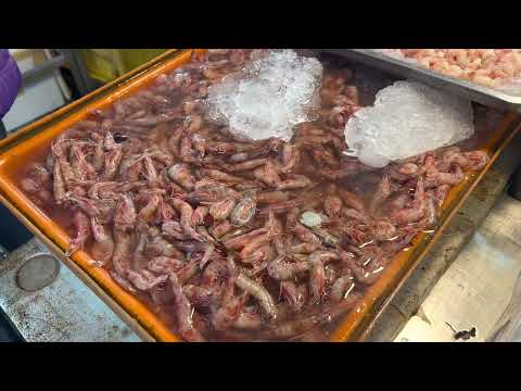 Thumbnail for 這府城的築地市場我們家買菜常去,來去把每家美食全部找出來分享!