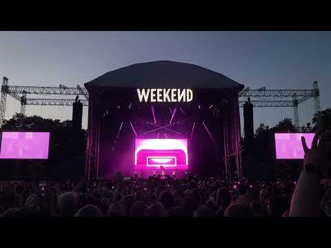 Thumbnail for Justin Bieber - Sorry live in Helsinki 9.8.2022