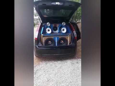 Fiesta do Serginho com corneteira articulada By radioativo som automotivo