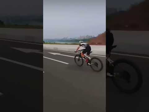 Thumbnail for MTB  is faster than road bike ????????????#shorts #cycling #power #sprint