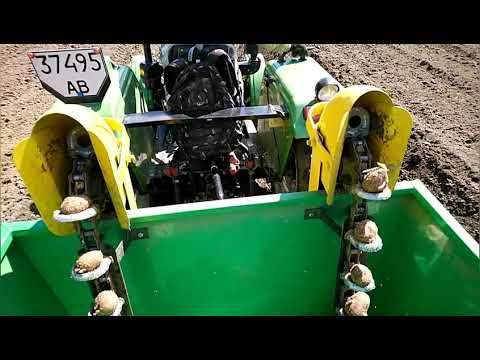 Органічне землеробство.Відео 3.Саджання картоплі. Польська картоплесаджалка.