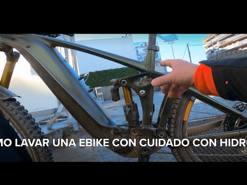 COMO LAVAR UNA EBIKE , EVITANDO ZONAS DELICADAS