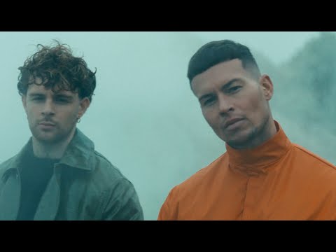 Joel Corry &amp; Tom Grennan - Lionheart (Fearless) [Official Video]