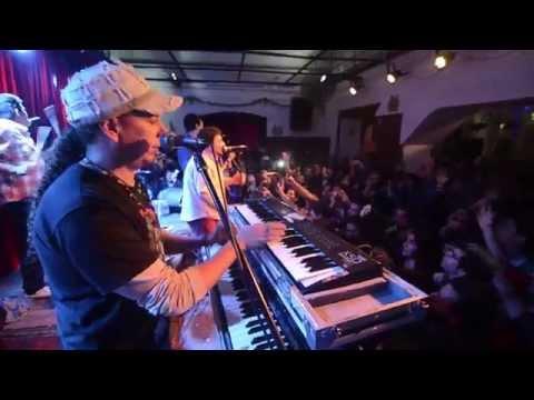 Thumbnail for MIX AMAR AZUL (En Vivo) Quiero Tu Cuerpo + Voy caminando + Niña