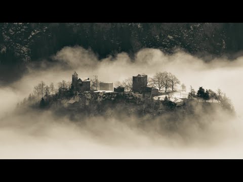 far.. far away that remote castle my childhood memories there, a dark academia playlist 추억의 먼곳에 성