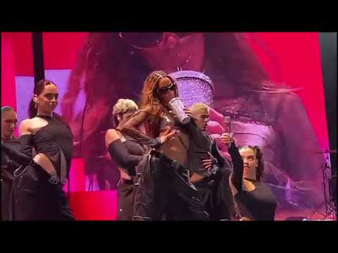 TINI - Las Jordans (En vivo - Coliseum da Coruna, España Tour 2023)