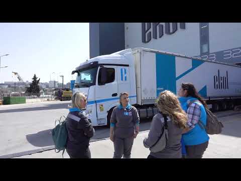 Ekol Kadın Tır Şoförlerini Bekliyor