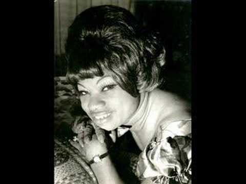 &quot;Fatalidad&quot; - Lucha Reyes - valse criollo peruano