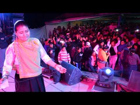 KARINA CAIZA &amp; SAQUISILÍ - VIDEO SHOW EN VIVO