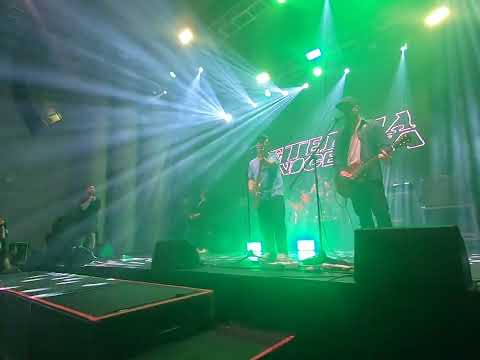 Thumbnail for Eterna Inocencia -  Montañas