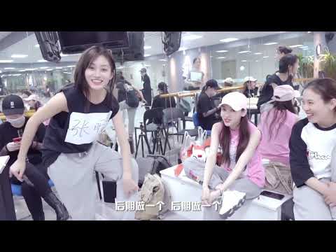 Thumbnail for SNH48 GROUP X《炙热的我们》训练日常VLOG·第三场《梦不落雨林》