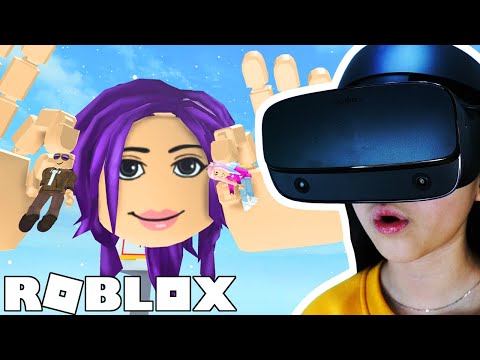 Kate enters a Roblox VR World! ????