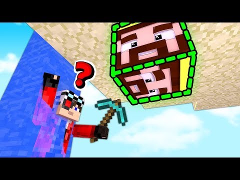 Thumbnail for ДЕМАСТЕР БОМБИЛ ОТ ТАКОГО ТОП МЕСТА! МАЙНКРАФТ ПРЯТКИ БЛОКОВ